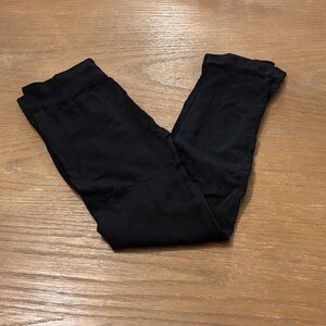 Sleek Black Women's Leggings